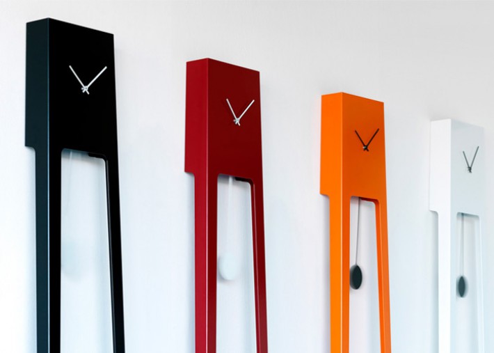 Design klokken van Finse ontwerper Ari Kanerva - TIUKU klok - ARCHANA.NL #arikanerva #clocks